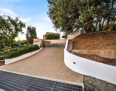 2915 Tuna Canyon Road - Photo Thumbnail 5