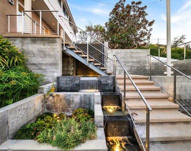 2915 Tuna Canyon Road - Photo Thumbnail 8