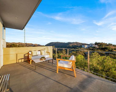 2915 Tuna Canyon Road - Photo Thumbnail 18