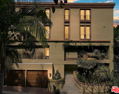 10023 Westwanda Drive - Photo Thumbnail 2