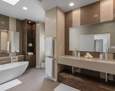 10023 Westwanda Drive - Photo Thumbnail 33