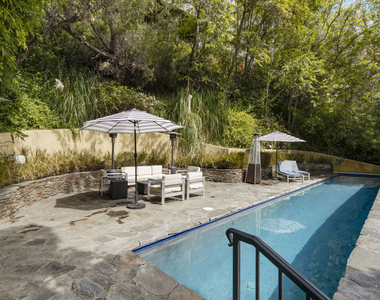 10023 Westwanda Drive - Photo Thumbnail 66
