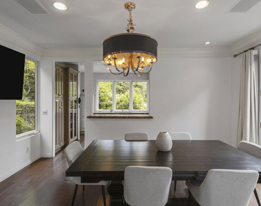 10023 Westwanda Drive - Photo Thumbnail 25
