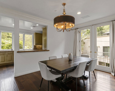 10023 Westwanda Drive - Photo Thumbnail 24