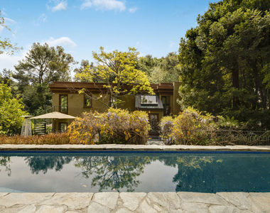 10023 Westwanda Drive - Photo Thumbnail 68