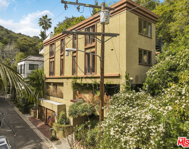 10023 Westwanda Drive - Photo Thumbnail 1