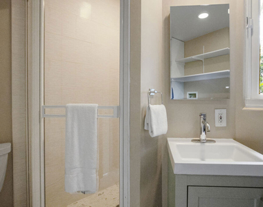 10023 Westwanda Drive - Photo Thumbnail 47