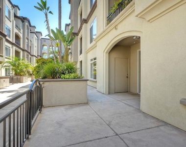 9253 Regents Road - Photo Thumbnail 25