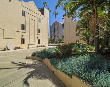 3440 Lebon Dr - Photo Thumbnail 9