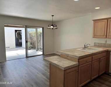 32130 Watergate Road - Photo Thumbnail 8