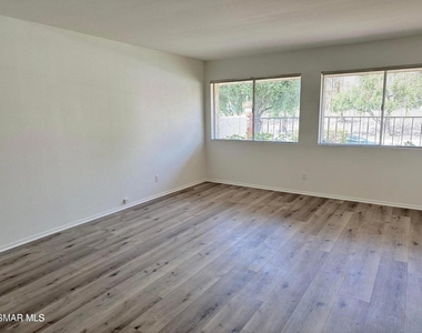32130 Watergate Road - Photo Thumbnail 3
