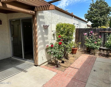 32130 Watergate Road - Photo Thumbnail 10