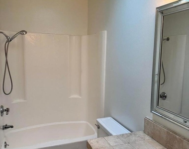 32130 Watergate Road - Photo Thumbnail 18