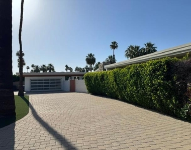 71279 Country Club Drive - Photo Thumbnail 2