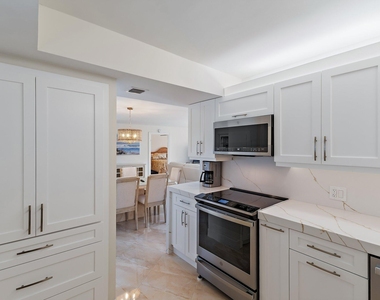 400 Ocean Trail Way - Photo Thumbnail 11
