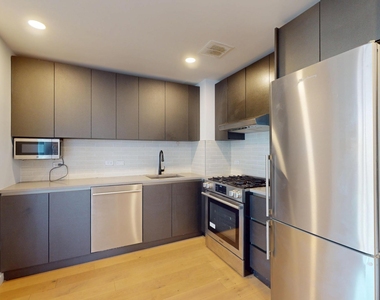 144-74 Northern Boulevard - Photo Thumbnail 6
