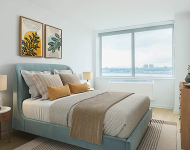 180 Riverside Blvd - Photo Thumbnail 22