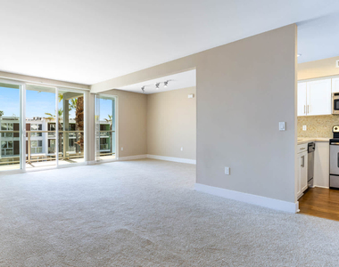 13900 Fiji Way - Photo Thumbnail 15