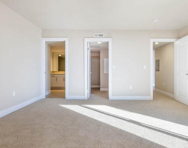 13900 Fiji Way - Photo Thumbnail 26