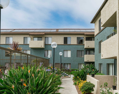 873 Stevens Avenue - Photo Thumbnail 20