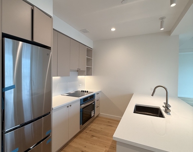 636 West 158th Street - Photo Thumbnail 4