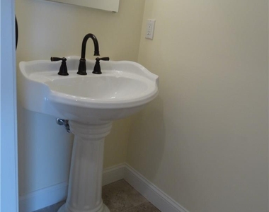 30 Mortimer Terrace - Photo Thumbnail 9