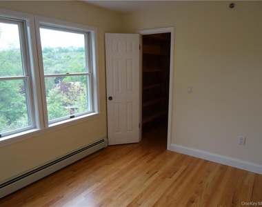 30 Mortimer Terrace - Photo Thumbnail 14
