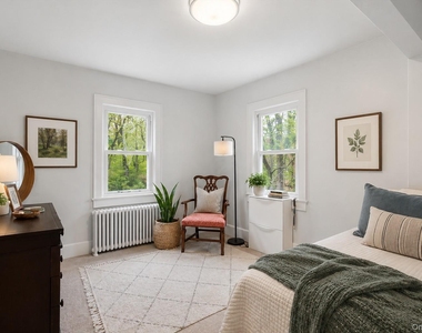 145 Saxon Woods Road - Photo Thumbnail 9