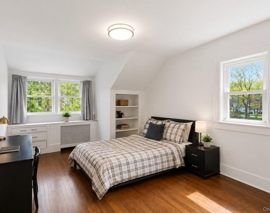 145 Saxon Woods Road - Photo Thumbnail 16
