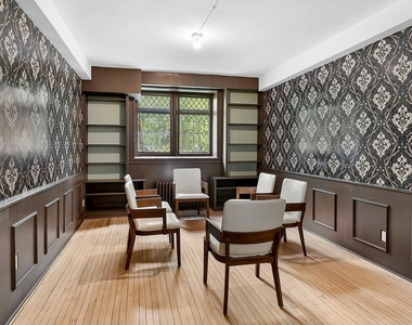 61 Crows Nest Road - Photo Thumbnail 7