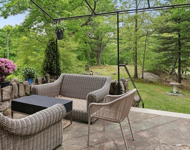 61 Crows Nest Road - Photo Thumbnail 19