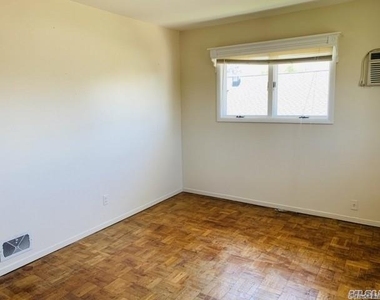 4 Willow Place - Photo Thumbnail 14