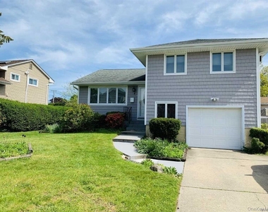 4 Willow Place - Photo Thumbnail 1