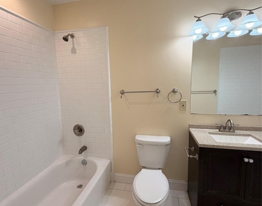 337 Main Street - Photo Thumbnail 8