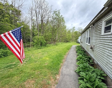 26 Quartz Lane - Photo Thumbnail 12