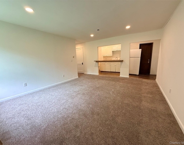 26 Quartz Lane - Photo Thumbnail 6
