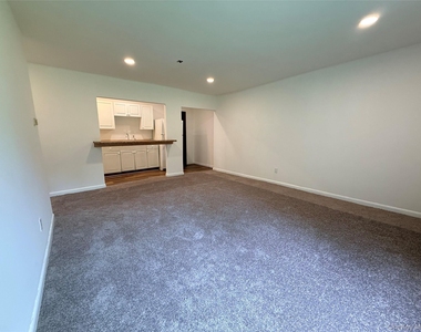 26 Quartz Lane - Photo Thumbnail 8