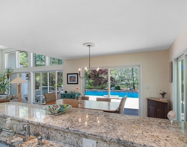 36 Deerfield Way - Photo Thumbnail 7
