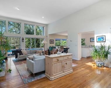 36 Deerfield Way - Photo Thumbnail 4