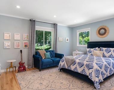 36 Deerfield Way - Photo Thumbnail 12
