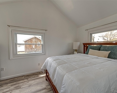 18 Shinnecock Road - Photo Thumbnail 2
