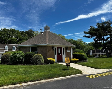 101 Sylvan Avenue - Photo Thumbnail 9