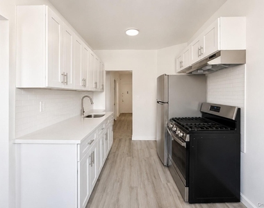 168-10 Crocheron Avenue - Photo Thumbnail 3