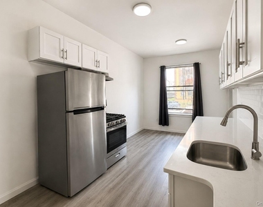 168-10 Crocheron Avenue - Photo Thumbnail 4