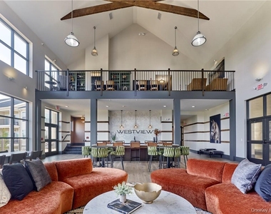 9 Monticello Drive - Photo Thumbnail 10