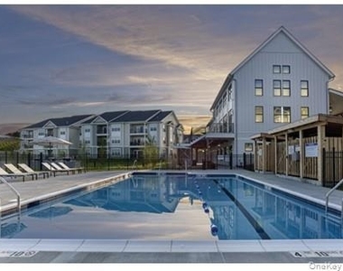9 Monticello Drive - Photo Thumbnail 23