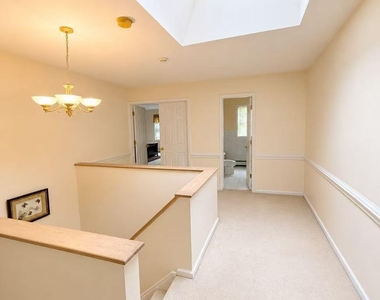 21 Redwood Court - Photo Thumbnail 15