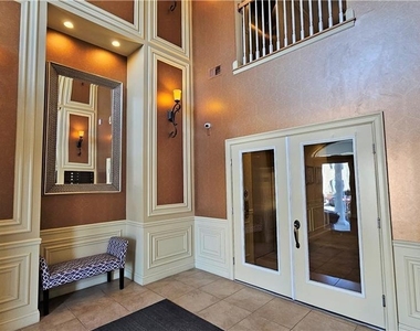 305 Canter Court - Photo Thumbnail 22