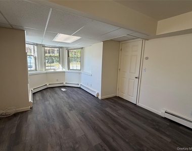 48 West Street - Photo Thumbnail 1