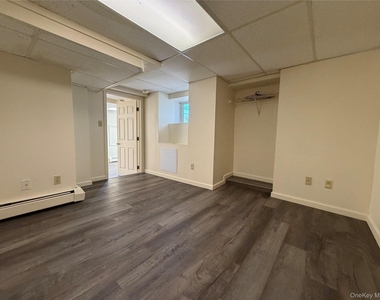 48 West Street - Photo Thumbnail 9